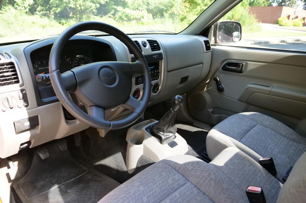 2008 Chevrolet Colorado LS / Manual / Regular Cab / CD Player! Lincolnton NC