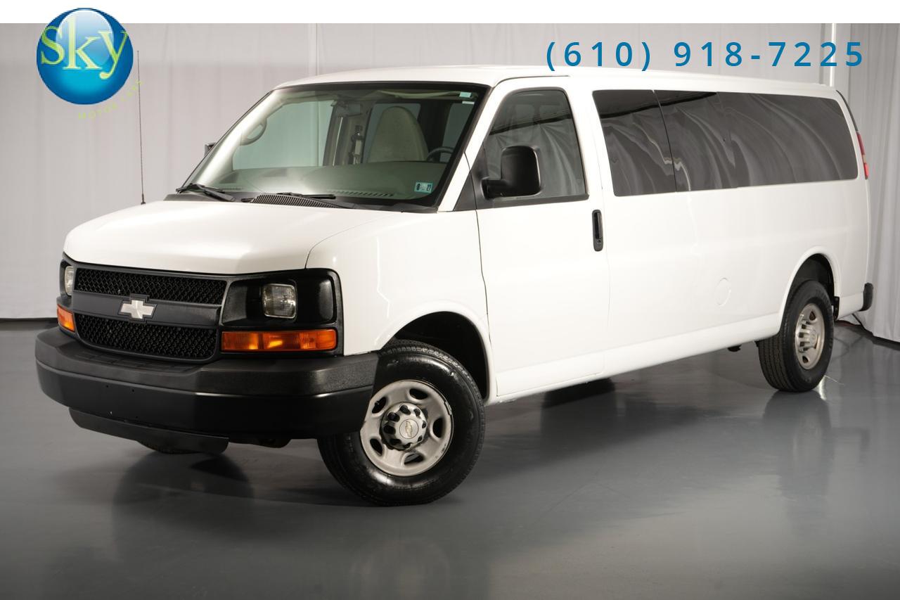 2008 Chevrolet Express 11-Passenger 3500 6.0L V8