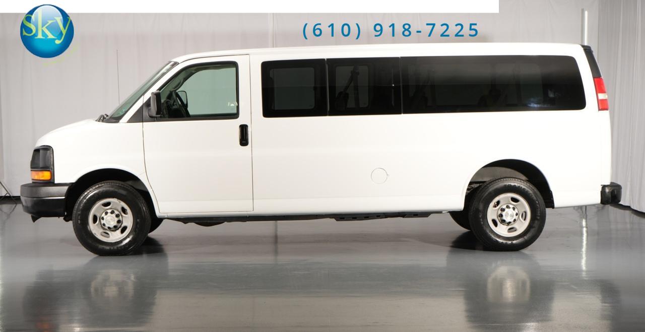 2008 Chevrolet Express 11-Passenger 3500 6.0L V8