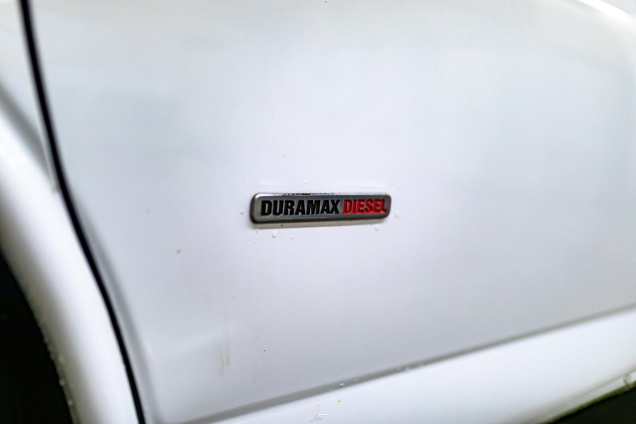 2008 Chevrolet Express 2500 Extended Cargo Van Diesel Red Deer AB