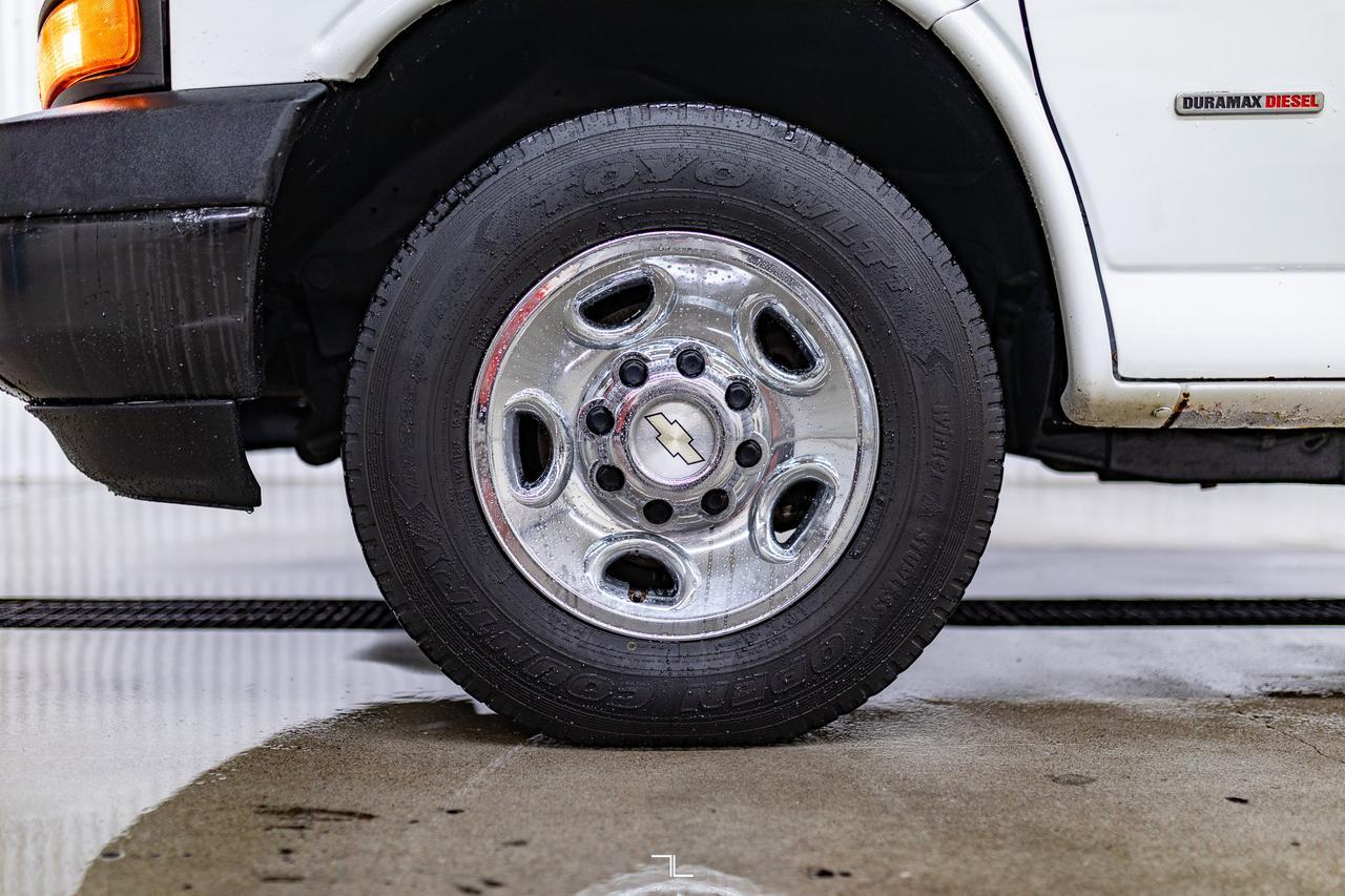 2008 Chevrolet Express 2500 Extended Cargo Van Diesel Red Deer AB