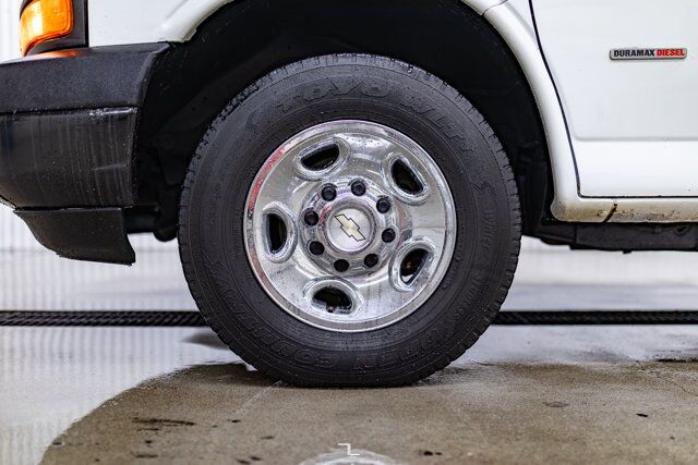 2008 Chevrolet Express 2500 Extended Cargo Van Diesel Red Deer AB