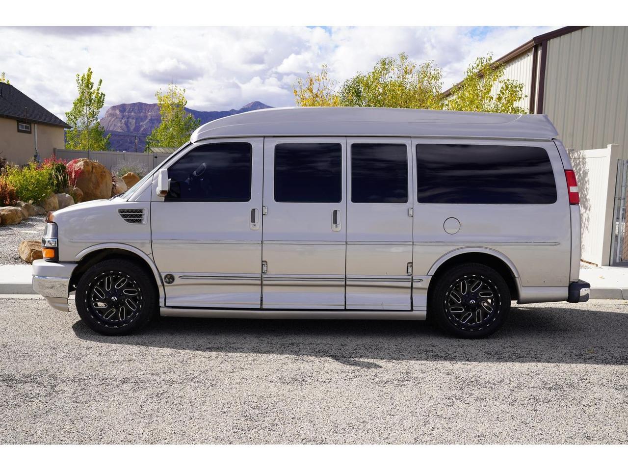 2008 Chevrolet Express Explorer Limited SE