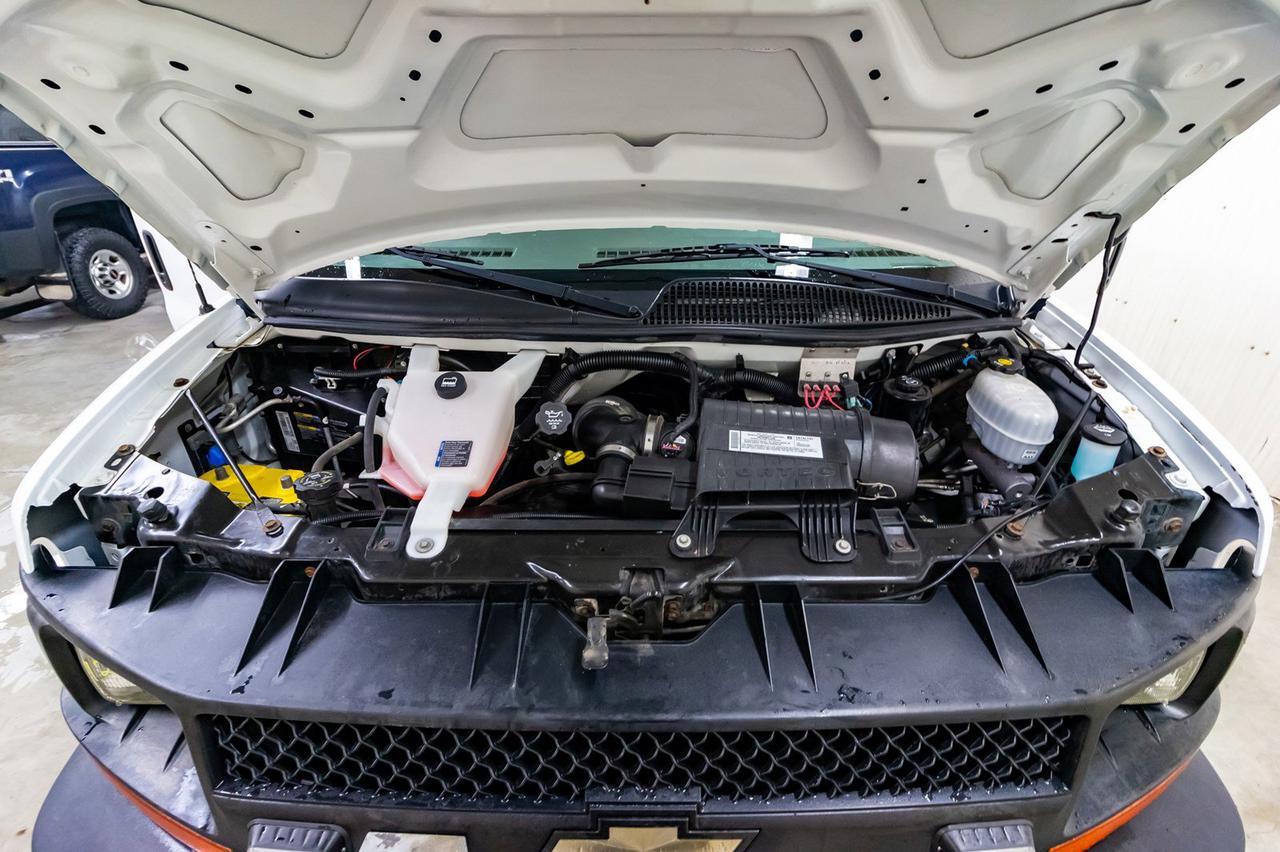 2008 Chevrolet Express G2500 Cargo Van Red Deer AB