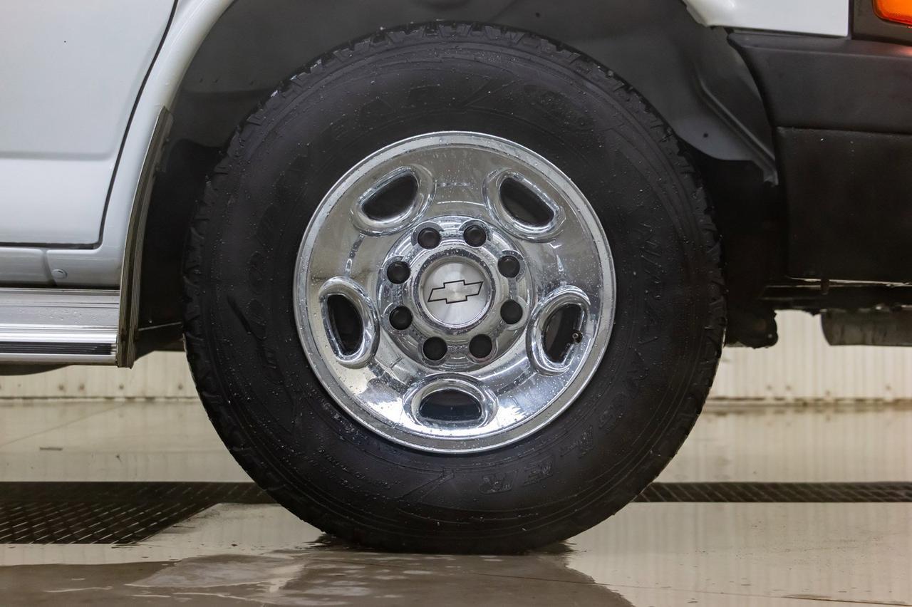 2008 Chevrolet Express G2500 Cargo Van Red Deer AB
