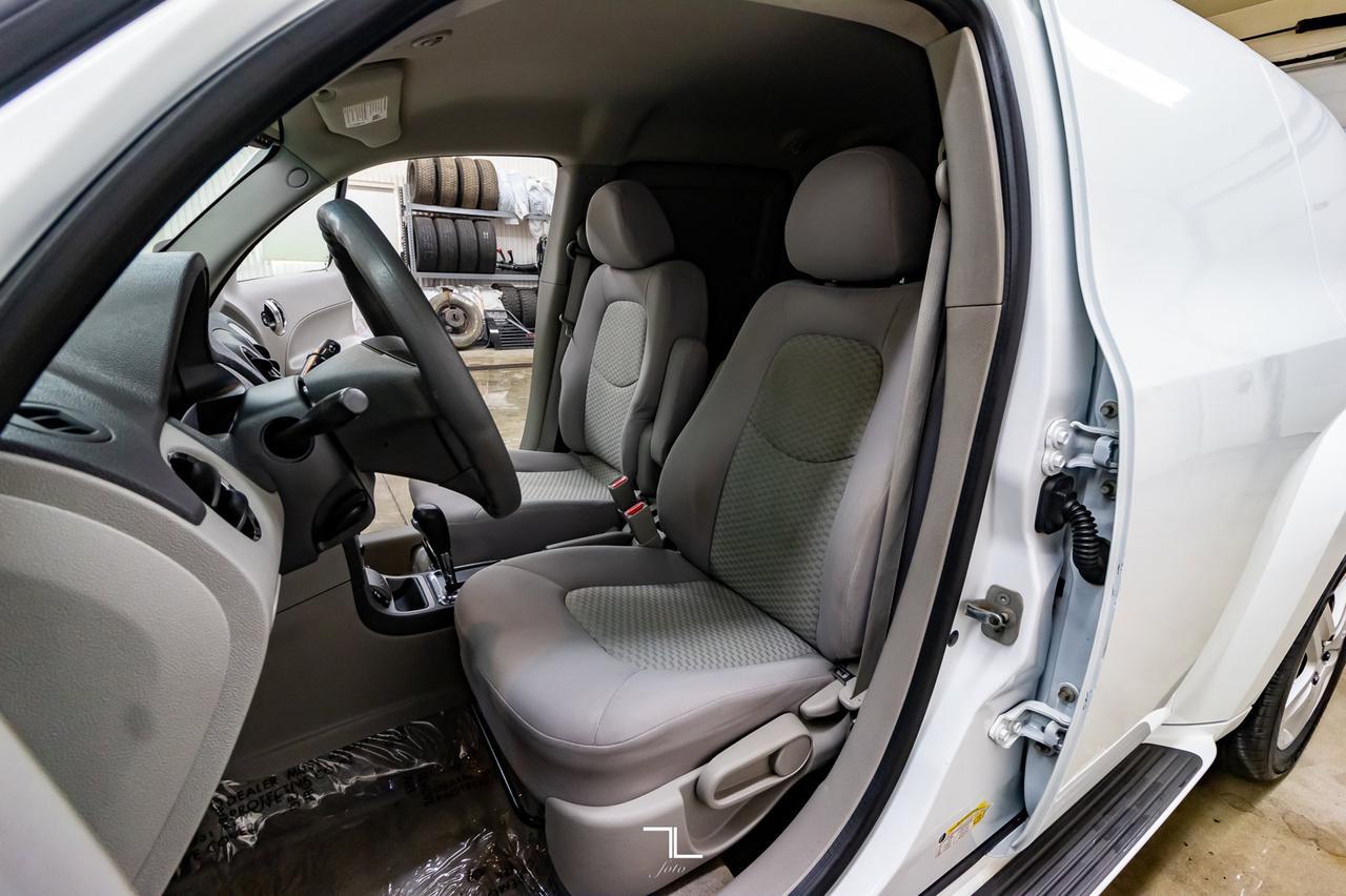 2008 Chevrolet HHR LS Cargo Red Deer AB