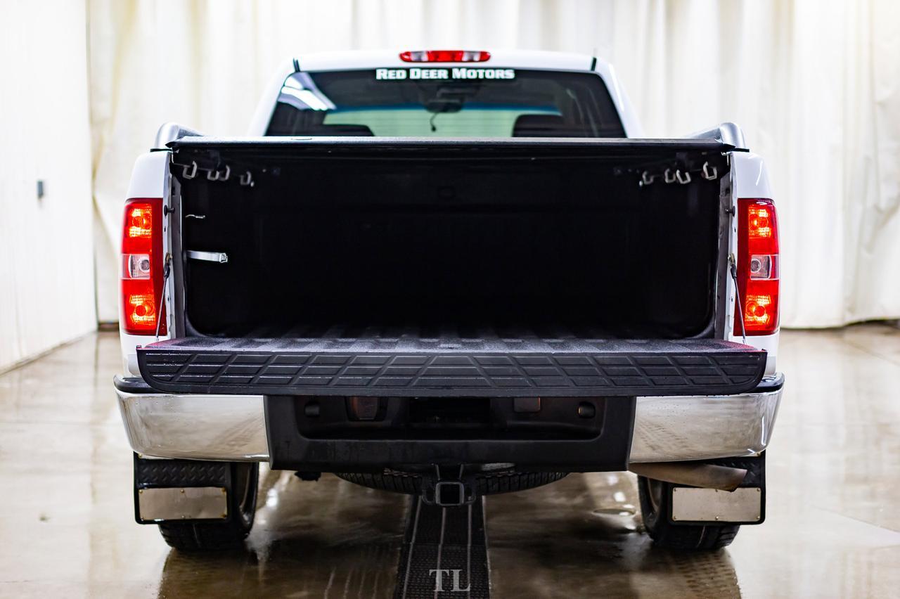 2008 Chevrolet Silverado 1500 4x4 Ext Cab LTZ GFX Leather Roof Red Deer AB