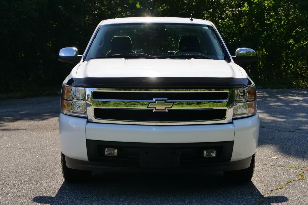 2008 Chevrolet Silverado 1500 Work Truck / Long Bed / 4.3L V6 / LOW MILES! Lincolnton NC