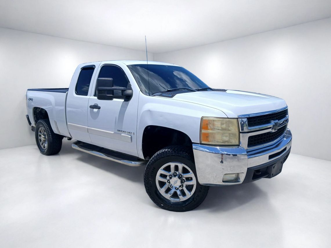 2008 Chevrolet Silverado 2500 HD Extended Cab LT Pickup 4D 6 1/2 ft