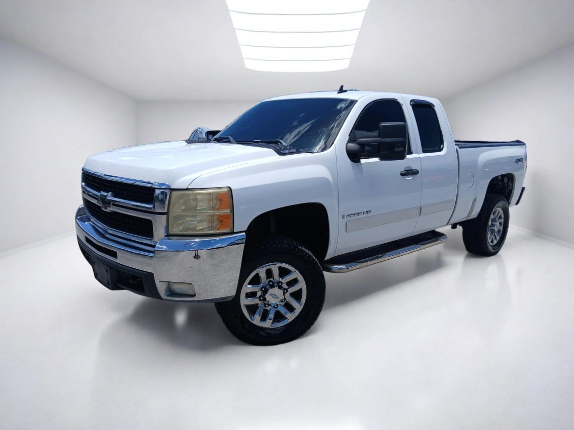 2008 Chevrolet Silverado 2500 HD Extended Cab LT Pickup 4D 6 1/2 ft