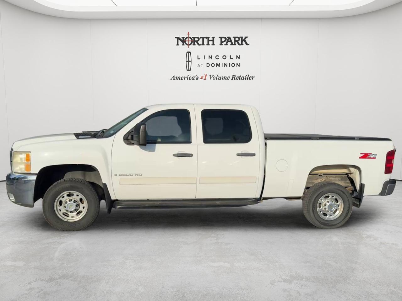 2008 Chevrolet Silverado 2500HD LT w/2LT