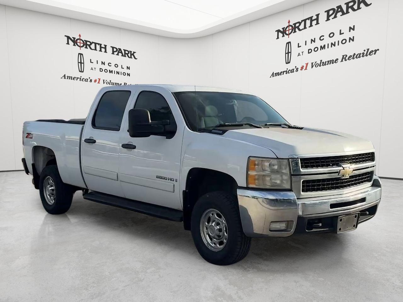 2008 Chevrolet Silverado 2500HD LT w/2LT