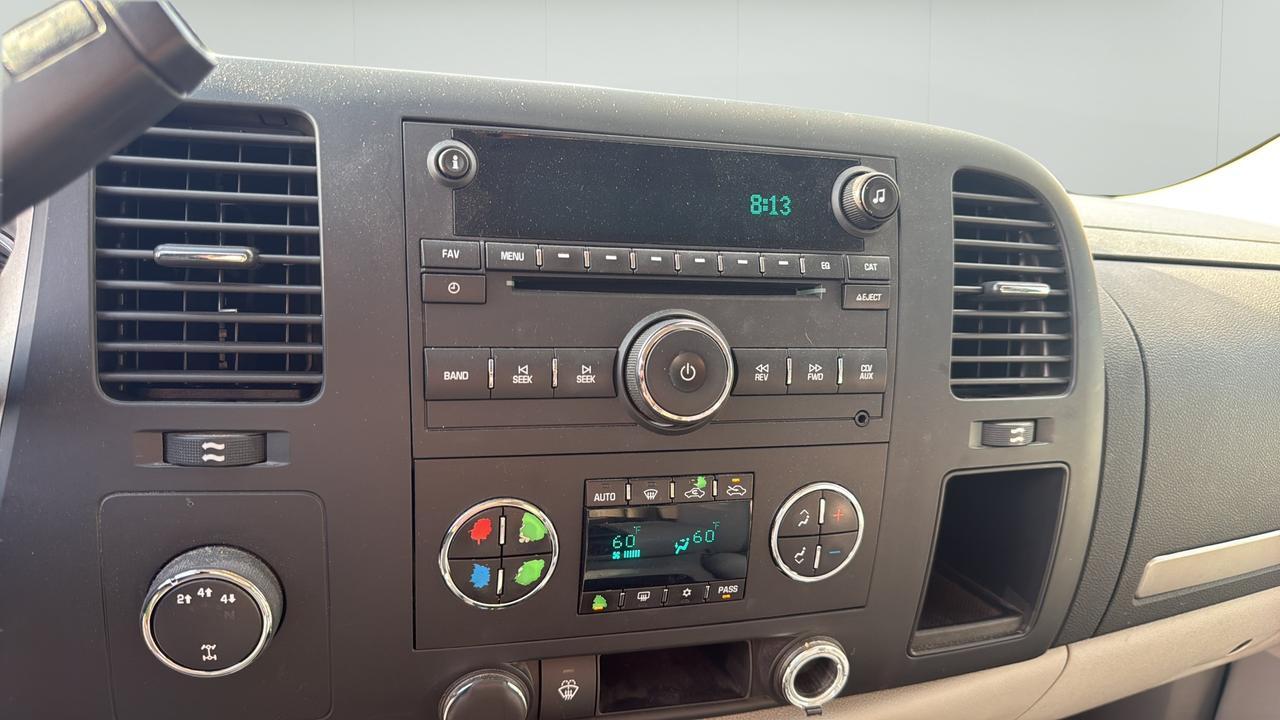 2008 Chevrolet Silverado 2500HD LT w/2LT