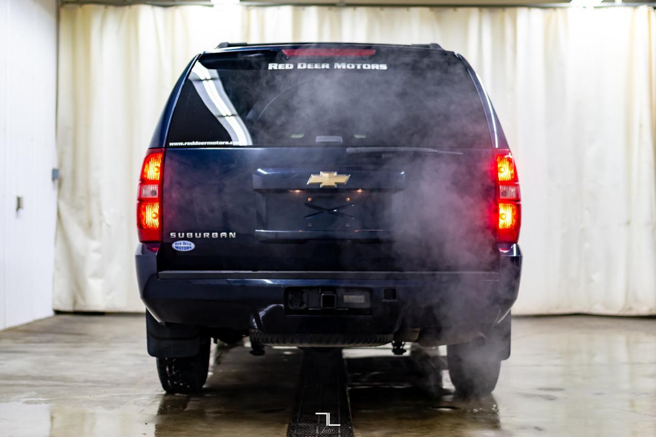 2008 Chevrolet Suburban 2500 4x4 LS 8 Passenger Red Deer AB