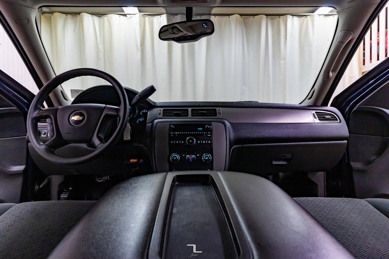 2008 Chevrolet Suburban 2500 4x4 LS 8 Passenger Red Deer AB