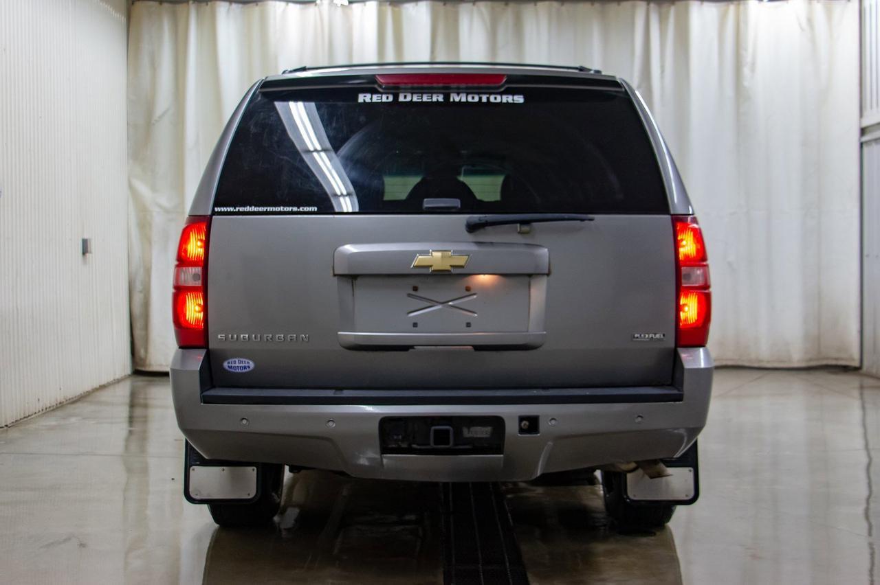 2008 Chevrolet Suburban 4X4 LT Leather Roof DVD Red Deer AB