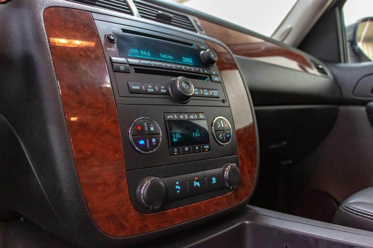 2008 Chevrolet Suburban 4X4 LT Leather Roof DVD Red Deer AB