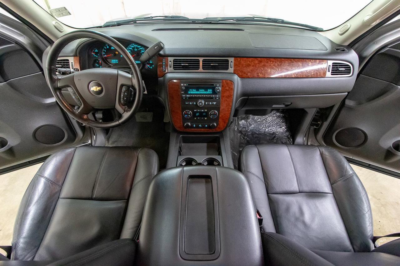 2008 Chevrolet Suburban 4X4 LT Leather Roof DVD Red Deer AB