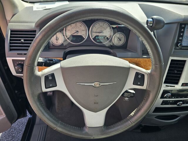 2008 Chrysler Town and Country LIMITED McDonough GA