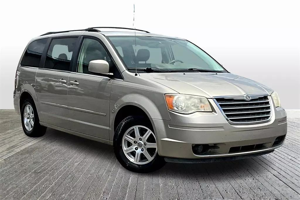 2008 Chrysler Town & Country Touring Minivan 4D Maitland FL