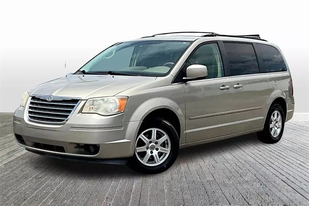 2008 Chrysler Town & Country Touring Minivan 4D Maitland FL