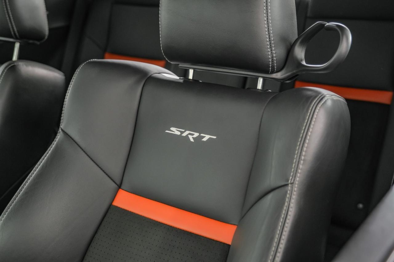 2008 Dodge Challenger SRT8 6.1L HEMI AUTOMATIC NAVIGATION SUNROOF LEATHER HEATED SEATS KEYLESS START Carrollton TX