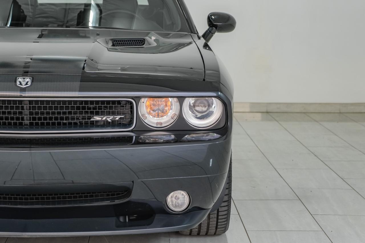 2008 Dodge Challenger SRT8 6.1L HEMI AUTOMATIC NAVIGATION SUNROOF LEATHER HEATED SEATS KEYLESS START Carrollton TX