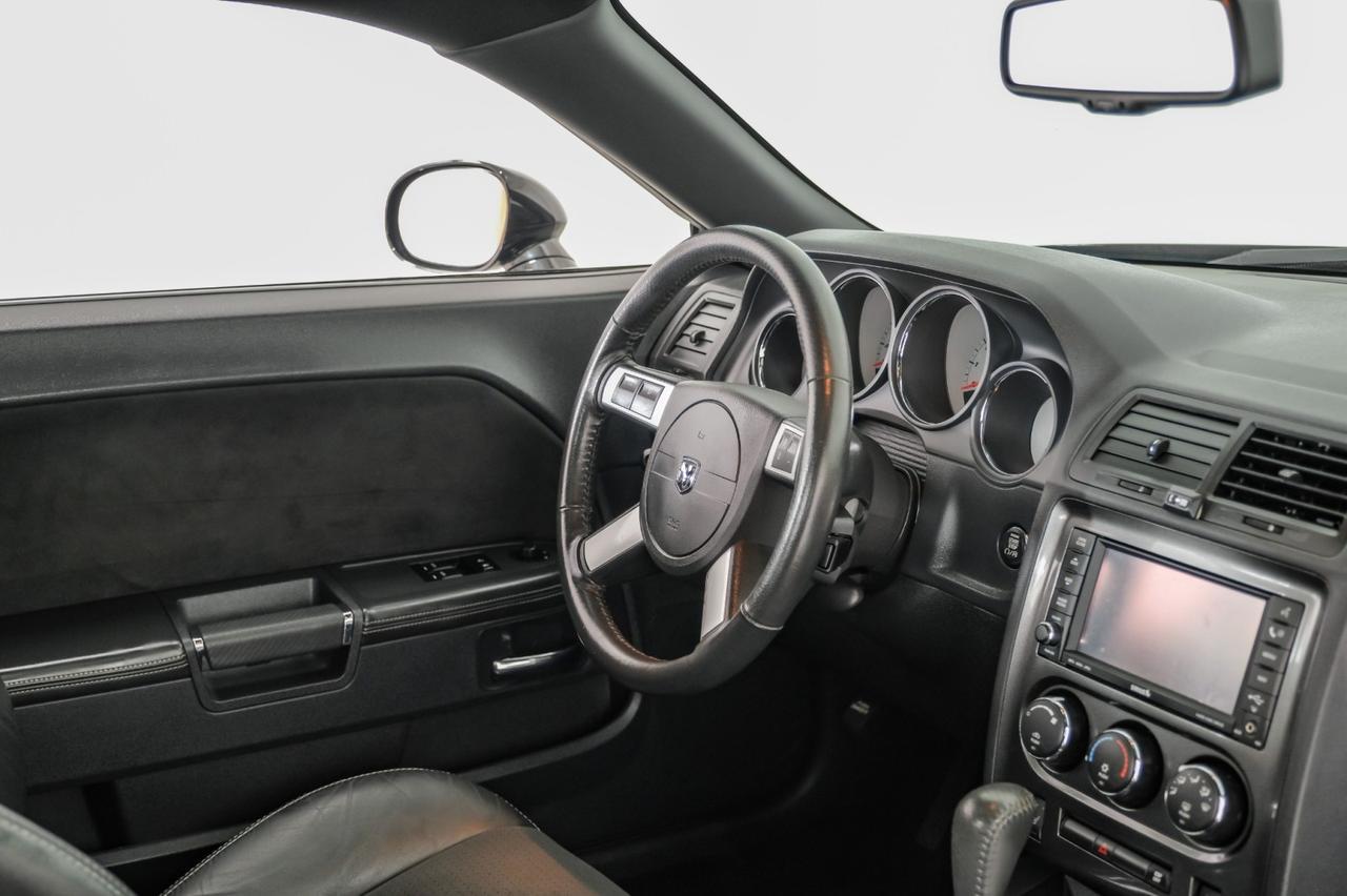 2008 Dodge Challenger SRT8 6.1L HEMI AUTOMATIC NAVIGATION SUNROOF LEATHER HEATED SEATS KEYLESS START Carrollton TX
