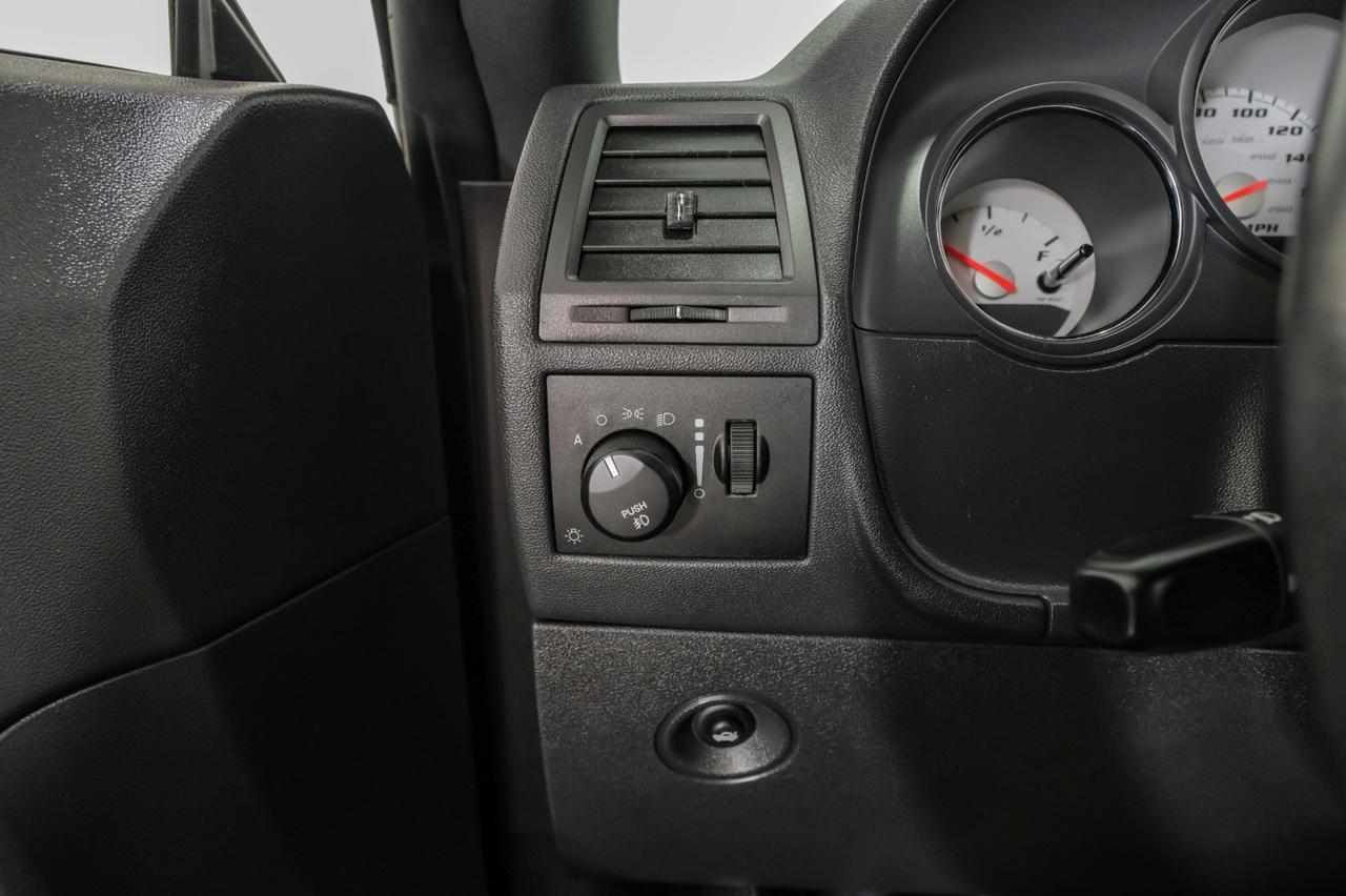 2008 Dodge Challenger SRT8 6.1L HEMI AUTOMATIC NAVIGATION SUNROOF LEATHER HEATED SEATS KEYLESS START Carrollton TX