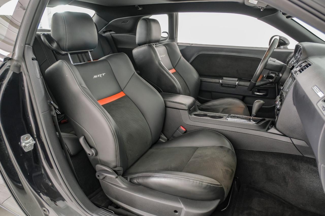 2008 Dodge Challenger SRT8 6.1L HEMI AUTOMATIC NAVIGATION SUNROOF LEATHER HEATED SEATS KEYLESS START Carrollton TX