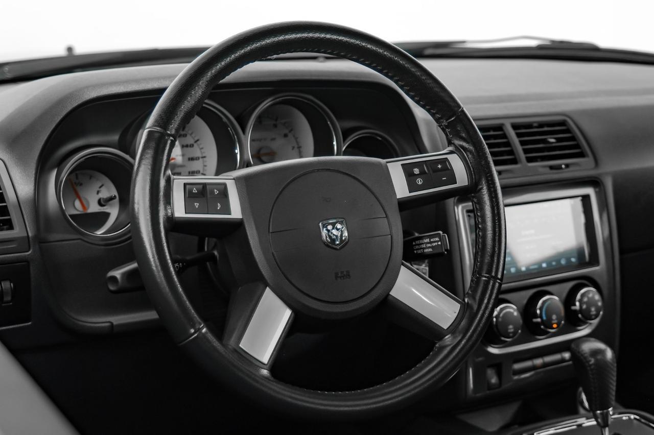 2008 Dodge Challenger SRT8 AUTOMATIC SUNROOF LEATHER HEATED SEATS POWER DRIVER SEAT CRUISE CONTROL ALLOY WHEELS Carrollton TX