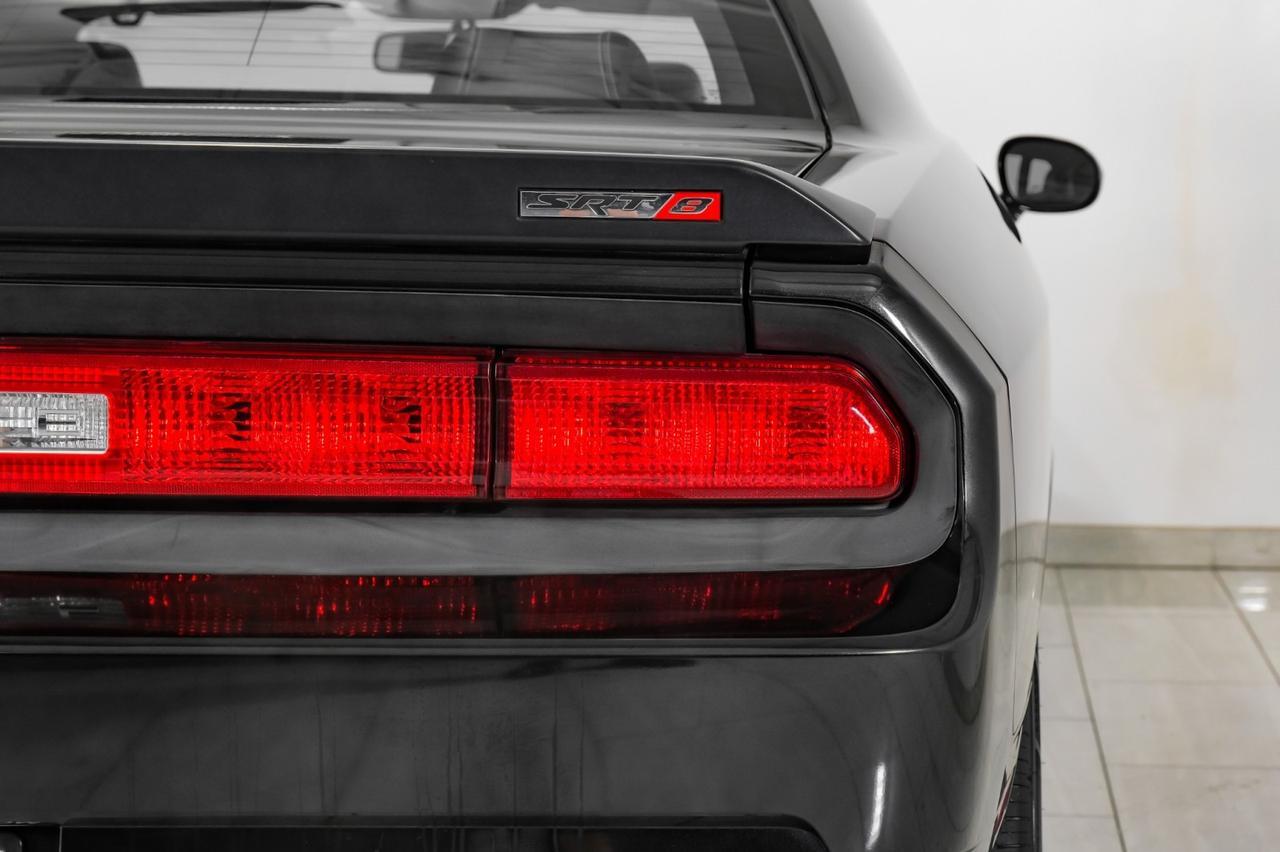 2008 Dodge Challenger SRT8 AUTOMATIC SUNROOF LEATHER HEATED SEATS POWER DRIVER SEAT CRUISE CONTROL ALLOY WHEELS Carrollton TX