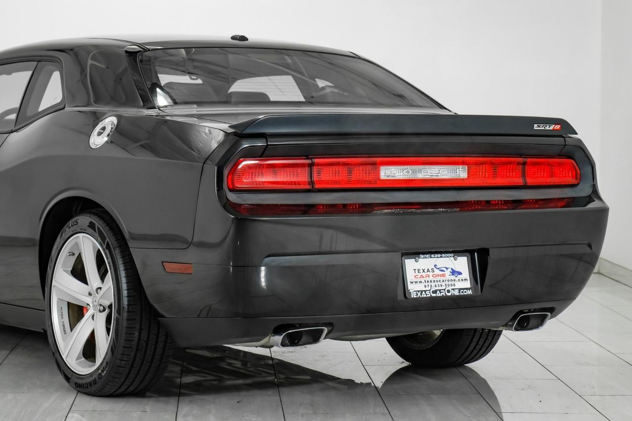 2008 Dodge Challenger SRT8 AUTOMATIC SUNROOF LEATHER HEATED SEATS POWER DRIVER SEAT CRUISE CONTROL ALLOY WHEELS Carrollton TX