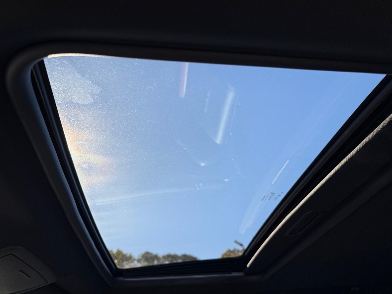 2008 Dodge Challenger SRT8, SUNROOF, BLUETOOTH, HEATED SEATS, POWER MIRRORS, HEATED MIRRORS, KEYLESS ENTRY LOW MILES! Norfolk VA