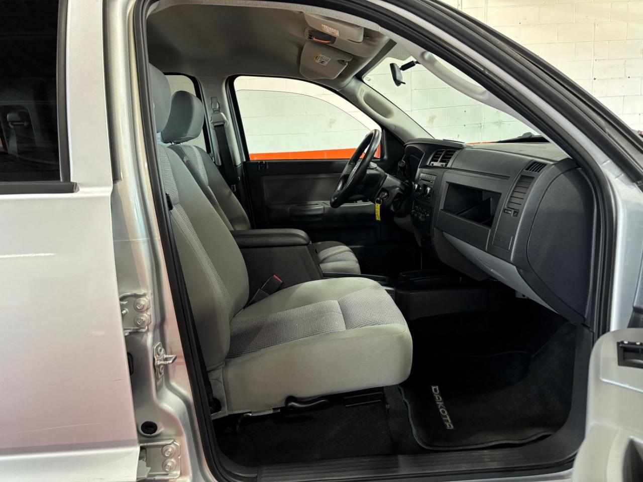 2008 Dodge Dakota SXT Franklin OH