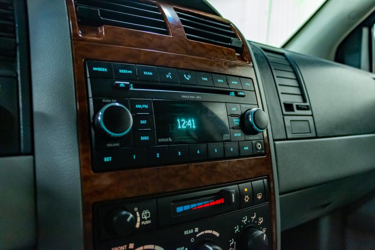 2008 Dodge Durango 4x4 SLT 3rd Row Red Deer AB