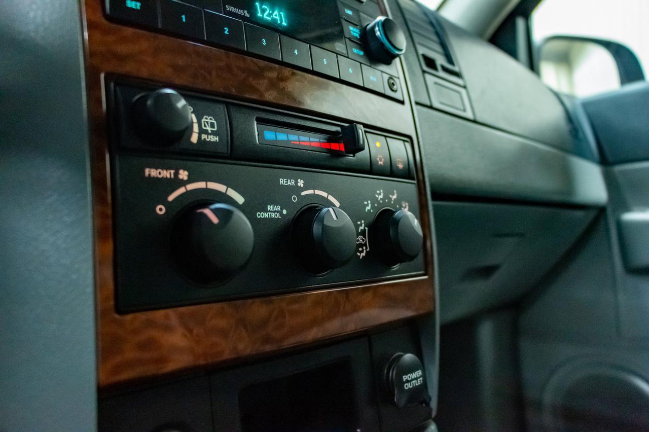 2008 Dodge Durango 4x4 SLT 3rd Row Red Deer AB