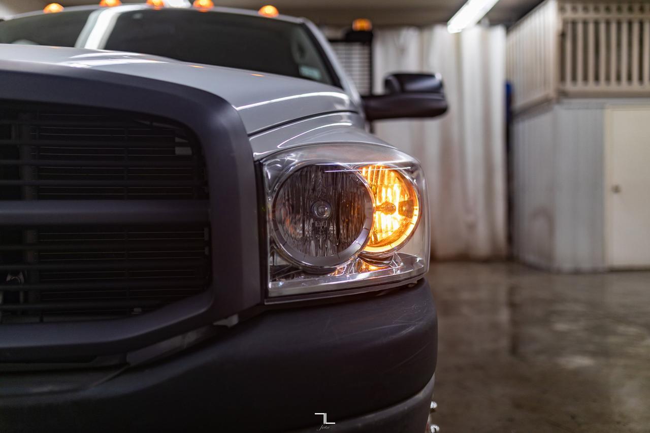 2008 Dodge Ram 3500 4x2 Crew Cab ST Dually Deck Power Liftgate Red Deer AB