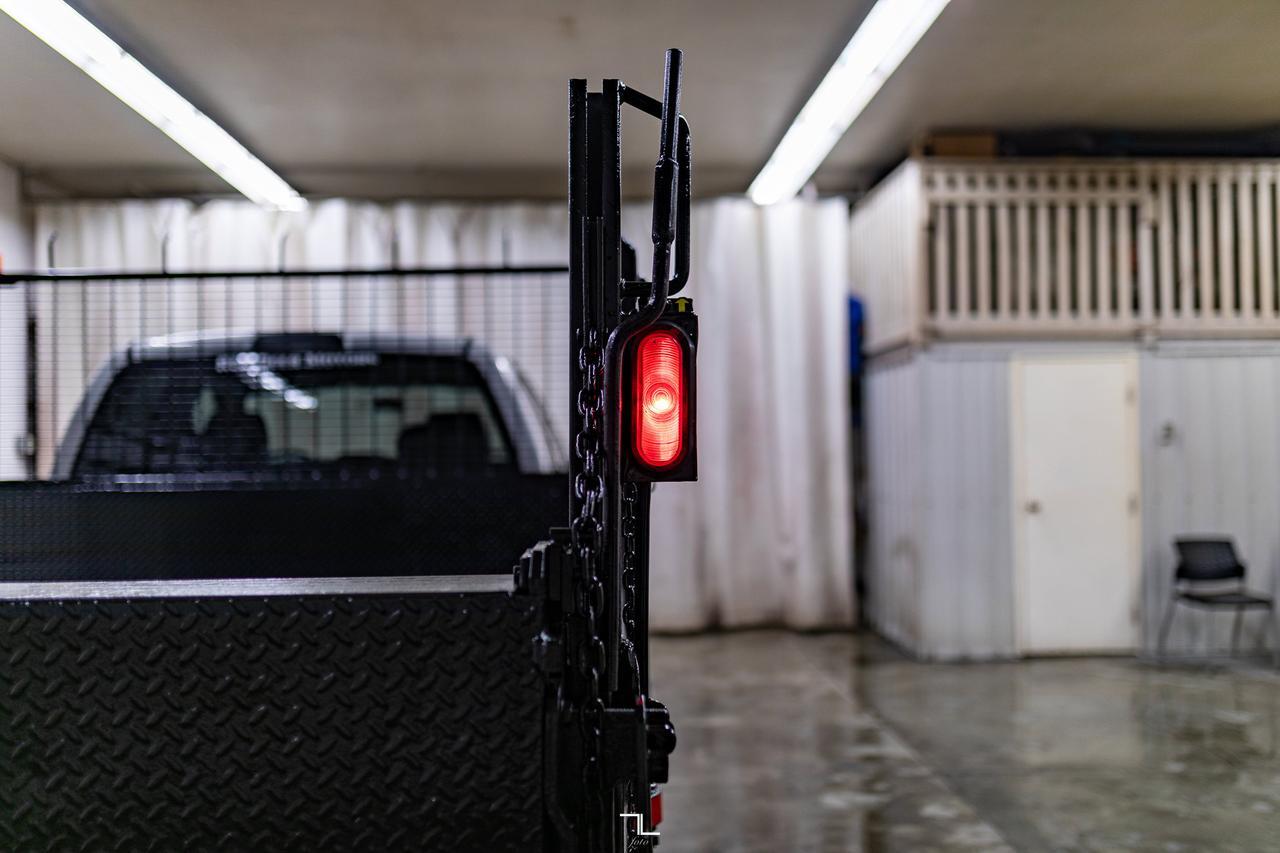 2008 Dodge Ram 3500 4x2 Crew Cab ST Dually Deck Power Liftgate Red Deer AB