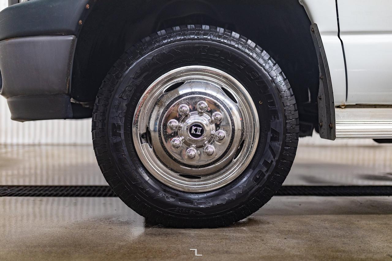 2008 Dodge Ram 3500 4x2 Crew Cab ST Dually Deck Power Liftgate Red Deer AB