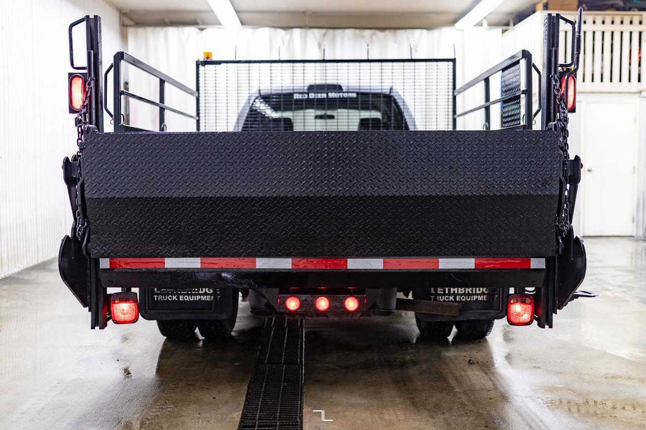 2008 Dodge Ram 3500 4x2 Crew Cab ST Dually Deck Power Liftgate Red Deer AB