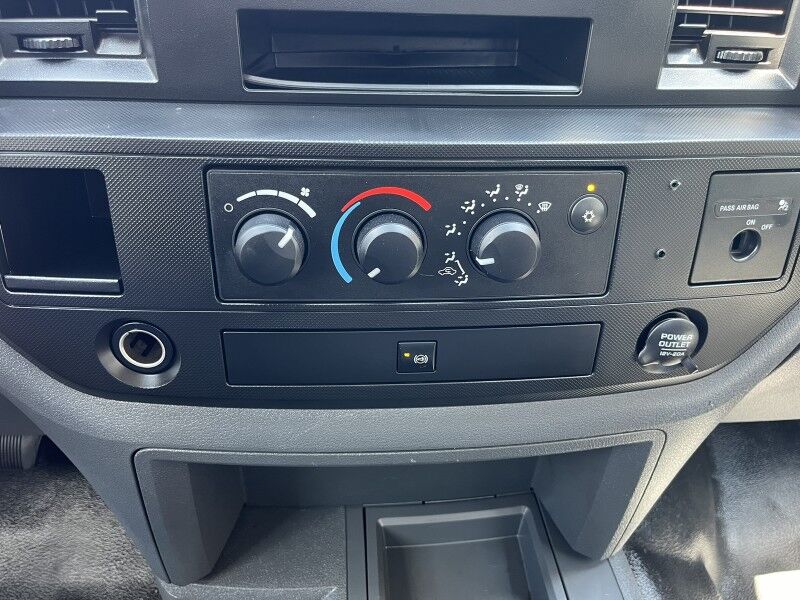 2008 Dodge Ram 5500 4x4 Diesel Flatbed 24k Exempt mi's Collinsville OK