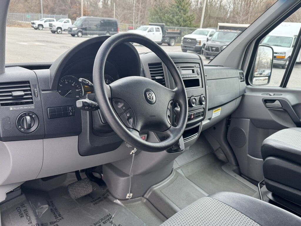 2008 Dodge Sprinter 2500 3.0L Diesel Handicap Van w/Power Ramp Maumee OH