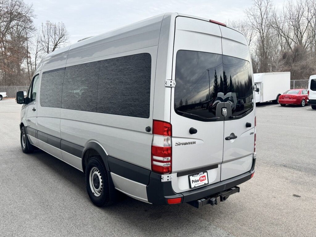2008 Dodge Sprinter 2500 3.0L Diesel Handicap Van w/Power Ramp Maumee OH
