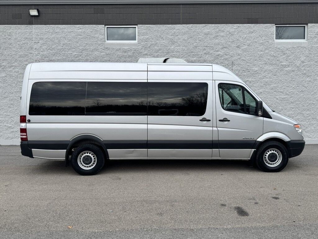 2008 Dodge Sprinter 2500 3.0L Diesel Handicap Van w/Power Ramp Maumee OH