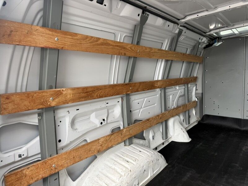 2008 Ford E-250 Cargo Van Commercial Collinsville OK