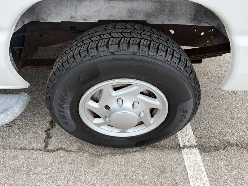 2008 Ford E-250 Cargo Van Commercial Collinsville OK