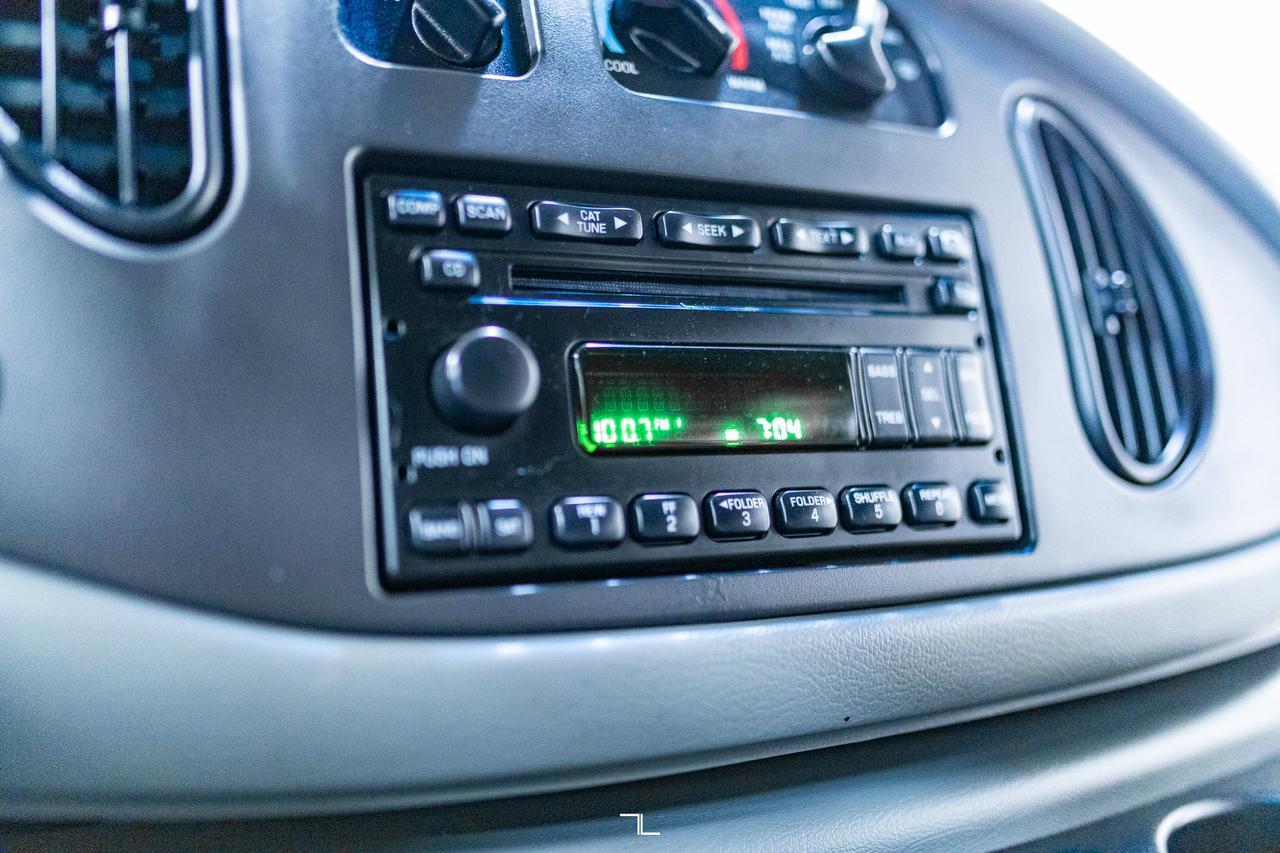 2008 Ford E-450 24 Passenger Bus Red Deer AB