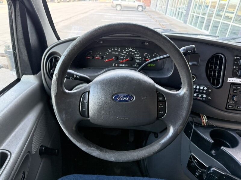 2008 Ford E-450 Passenger Bus w/ Wheelchair Lift Collinsville OK