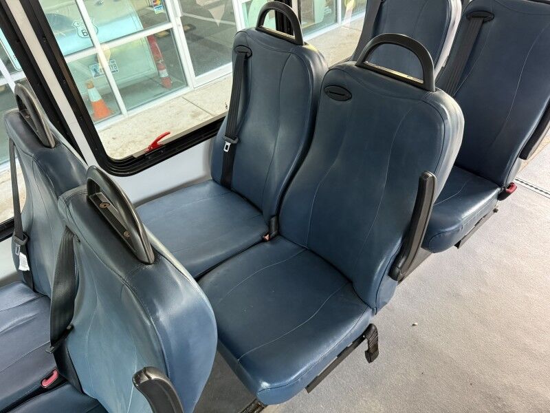 2008 Ford E-450 Passenger Bus w/ Wheelchair Lift Collinsville OK